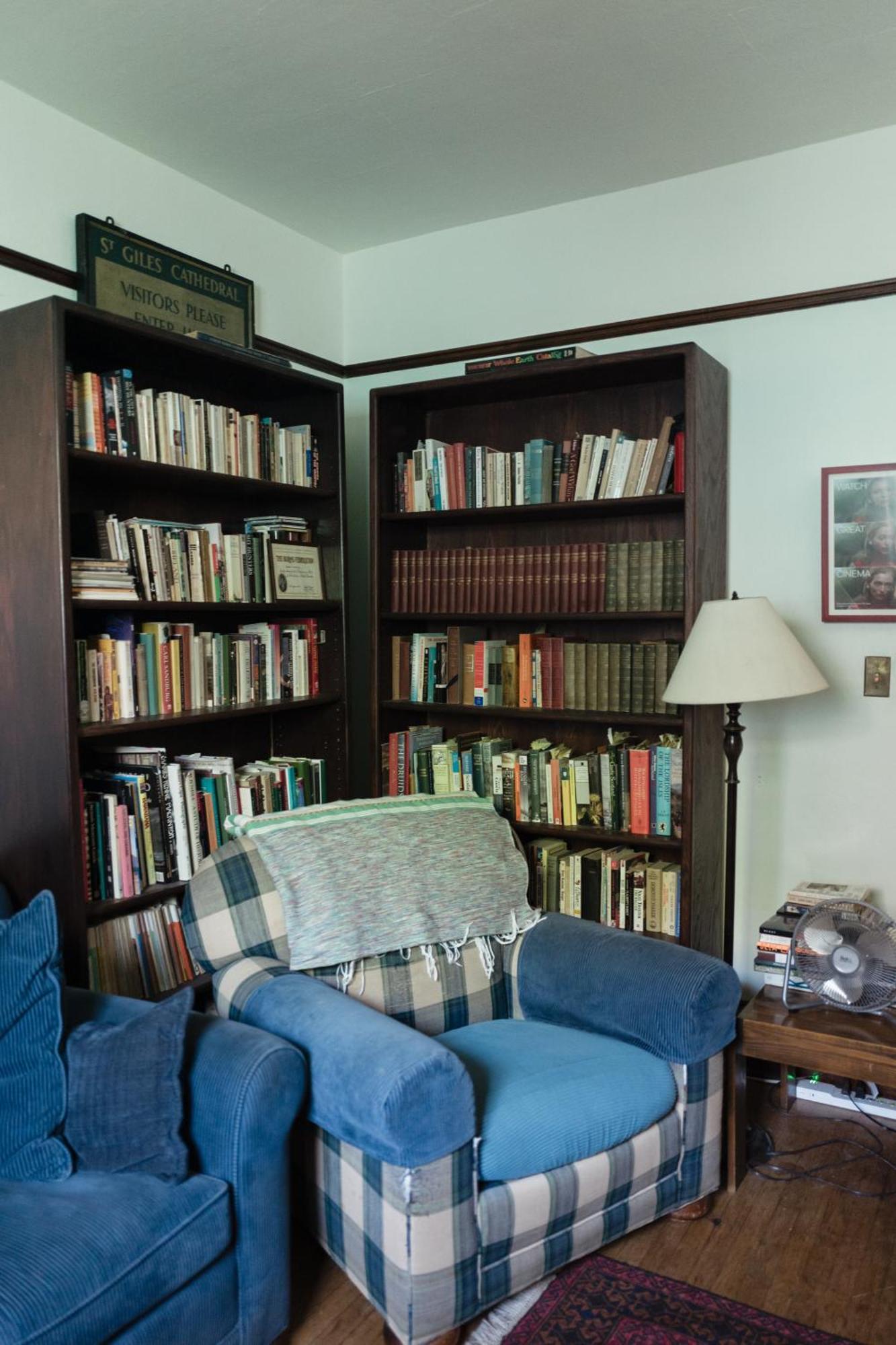 Southeast Comfy & Eclectic Craftsman * Portland